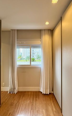 Apartamento à venda com 161m², 3 quartos e 3 vagas Apartamento à venda com 161m², 3 quartos e 3 vagasCloset Suíte
