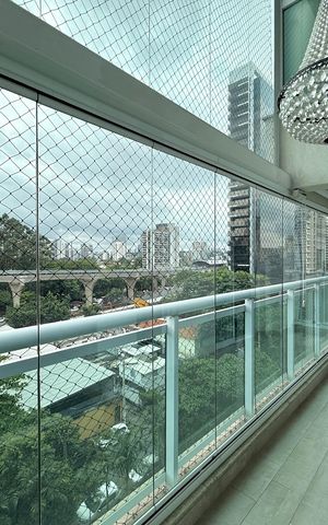 Apartamento à venda com 161m², 3 quartos e 3 vagas Apartamento à venda com 161m², 3 quartos e 3 vagasSacada