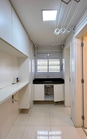 Apartamento à venda com 161m², 3 quartos e 3 vagas Apartamento à venda com 161m², 3 quartos e 3 vagasÁrea de Serviço
