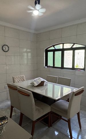 Casa à venda com 171m², 3 quartos e 3 vagas Casa à venda com 171m², 3 quartos e 3 vagasCozinha