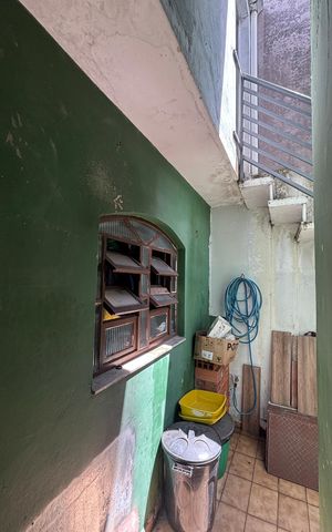 Casa à venda com 171m², 3 quartos e 3 vagas Casa à venda com 171m², 3 quartos e 3 vagasQuintal
