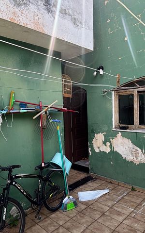 Casa à venda com 171m², 3 quartos e 3 vagas Casa à venda com 171m², 3 quartos e 3 vagasQuintal