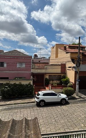 Casa à venda com 171m², 3 quartos e 3 vagas Casa à venda com 171m², 3 quartos e 3 vagasQuarto 2 Vista