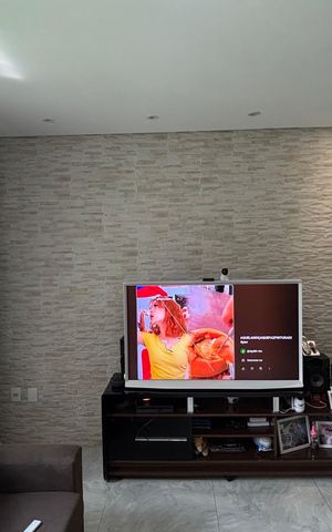 Casa à venda com 171m², 3 quartos e 3 vagas Casa à venda com 171m², 3 quartos e 3 vagasSala