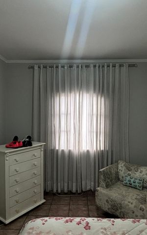 Casa à venda com 171m², 3 quartos e 3 vagas Casa à venda com 171m², 3 quartos e 3 vagasQuarto 1