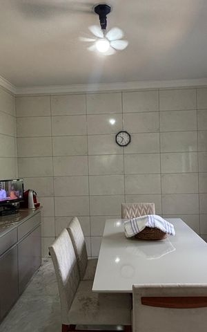 Casa à venda com 171m², 3 quartos e 3 vagas Casa à venda com 171m², 3 quartos e 3 vagasCozinha