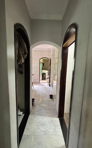 Casa à venda com 171m², 3 quartos e 3 vagas Casa à venda com 171m², 3 quartos e 3 vagasCorredor
