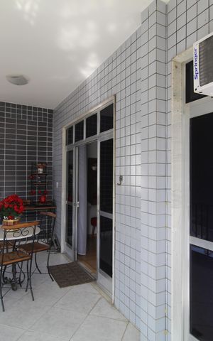 Apartamento à venda com 94m², 2 quartos e 1 vagaSala - Varanda