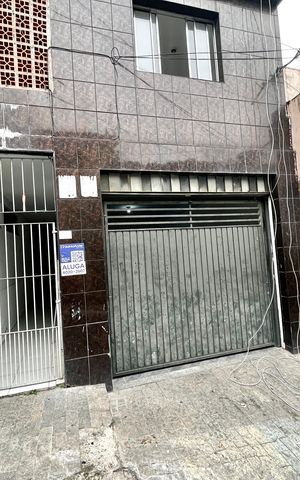 Casa para alugar com 70m², 1 quarto e sem vaga Casa para alugar com 70m², 1 quarto e sem vagaFachada/placa