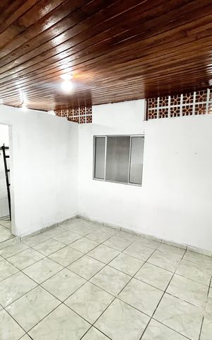 Casa para alugar com 70m², 1 quarto e sem vaga Casa para alugar com 70m², 1 quarto e sem vagaSala