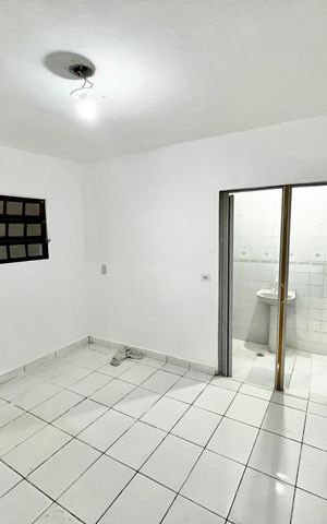 Casa para alugar com 70m², 1 quarto e sem vaga
