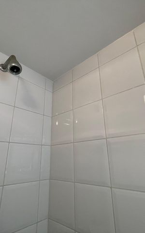 Apartamento à venda com 74m², 3 quartos e 2 vagas Apartamento à venda com 74m², 3 quartos e 2 vagasBanheiro de serviço