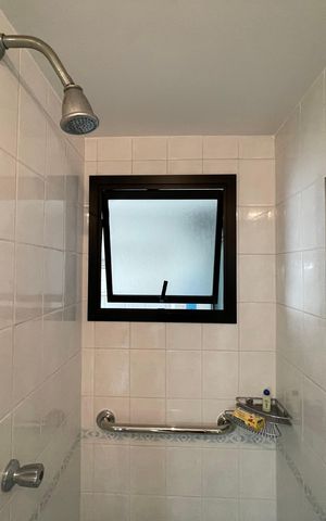 Apartamento à venda com 74m², 3 quartos e 2 vagas Apartamento à venda com 74m², 3 quartos e 2 vagasBanheiro Social