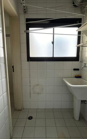 Apartamento à venda com 74m², 3 quartos e 2 vagas Apartamento à venda com 74m², 3 quartos e 2 vagasÁrea de Serviço
