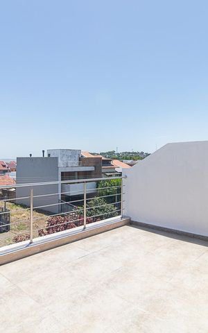 Casa à venda com 185m², 3 quartos e 3 vagasTerraço