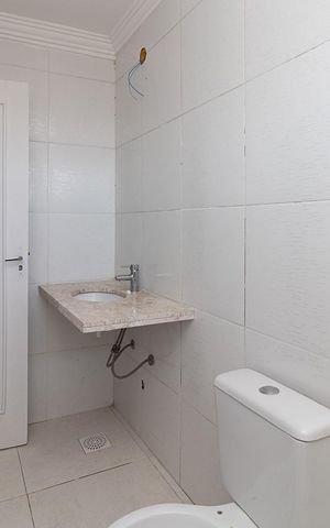 Casa à venda com 185m², 3 quartos e 3 vagasBanheiro da Suíte