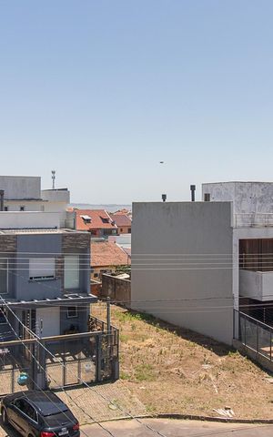 Casa à venda com 185m², 3 quartos e 3 vagasTerraço