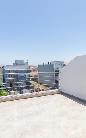 Casa à venda com 185m², 3 quartos e 3 vagasTerraço