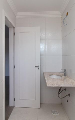 Casa à venda com 185m², 3 quartos e 3 vagasBanheiro da Suíte