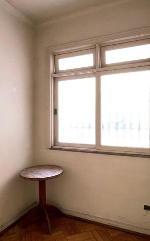 Casa à venda com 643m², 3 quartos e 2 vagas Casa à venda com 643m², 3 quartos e 2 vagasEscritório