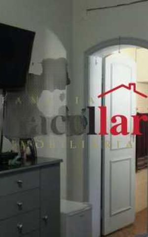 Casa à venda com 320m², 7 quartos e 1 vaga