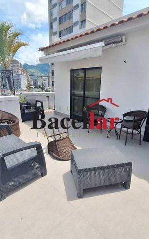 Apartamento à venda com 232m², 3 quartos e 1 vaga