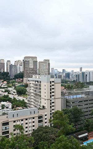 Apartamento à venda com 182m², 3 quartos e 3 vagasVista