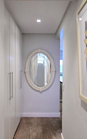 Apartamento à venda com 182m², 3 quartos e 3 vagasCorredor