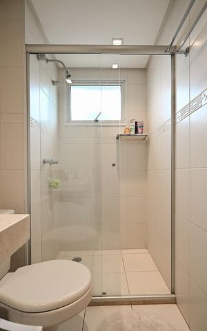 Apartamento à venda com 182m², 3 quartos e 3 vagasBanheiro Suíte 1