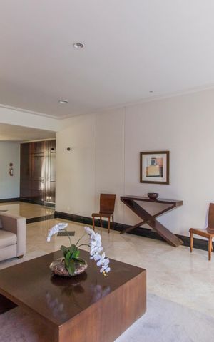 Apartamento à venda com 98m², 2 quartos e 2 vagasHall social