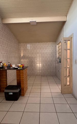 Casa à venda com 80m², 2 quartos e 1 vaga