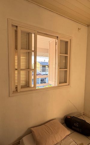 Casa à venda com 80m², 2 quartos e 1 vaga