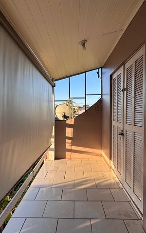Casa à venda com 80m², 2 quartos e 1 vaga