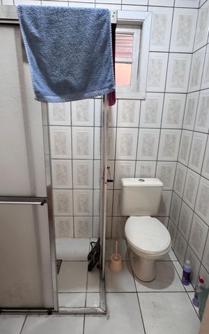 Casa à venda com 80m², 2 quartos e 1 vaga