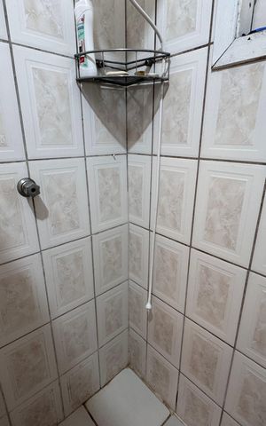Casa à venda com 80m², 2 quartos e 1 vaga