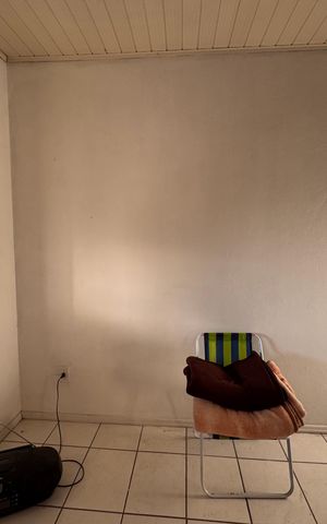 Casa à venda com 80m², 2 quartos e 1 vaga