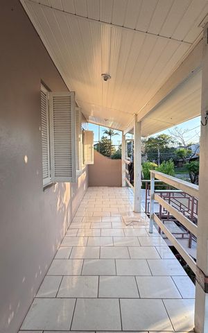 Casa à venda com 80m², 2 quartos e 1 vaga