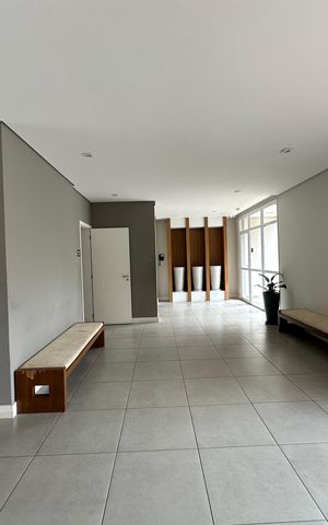 Apartamento à venda com 64m², 1 quarto e 1 vagaHall de entrada