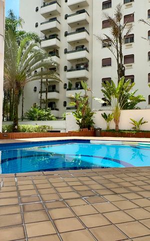 Apartamento à venda com 156m², 1 quarto e 2 vagas Apartamento à venda com 156m², 1 quarto e 2 vagasPiscina