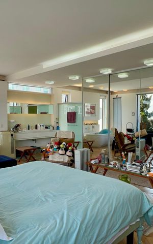 Apartamento à venda com 156m², 1 quarto e 2 vagas Apartamento à venda com 156m², 1 quarto e 2 vagasSuite
