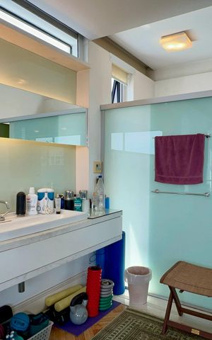 Apartamento à venda com 156m², 1 quarto e 2 vagas Apartamento à venda com 156m², 1 quarto e 2 vagasBanheiro da Suíte