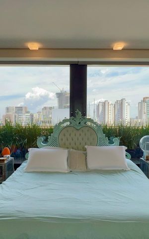 Apartamento à venda com 156m², 1 quarto e 2 vagas Apartamento à venda com 156m², 1 quarto e 2 vagasSuite