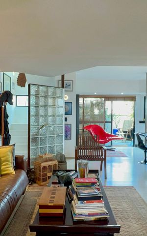Apartamento à venda com 156m², 1 quarto e 2 vagas Apartamento à venda com 156m², 1 quarto e 2 vagasSala