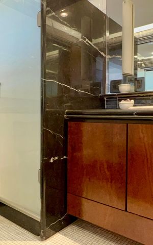 Apartamento à venda com 156m², 1 quarto e 2 vagas Apartamento à venda com 156m², 1 quarto e 2 vagasBanheiro