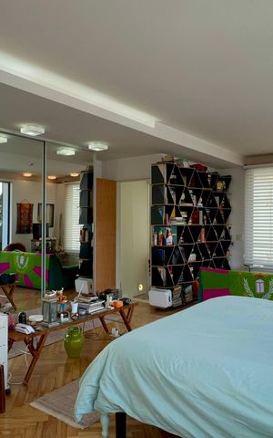 Apartamento à venda com 156m², 1 quarto e 2 vagas Apartamento à venda com 156m², 1 quarto e 2 vagasSuite