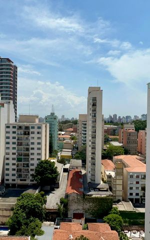 Apartamento à venda com 156m², 1 quarto e 2 vagas Apartamento à venda com 156m², 1 quarto e 2 vagasSacada