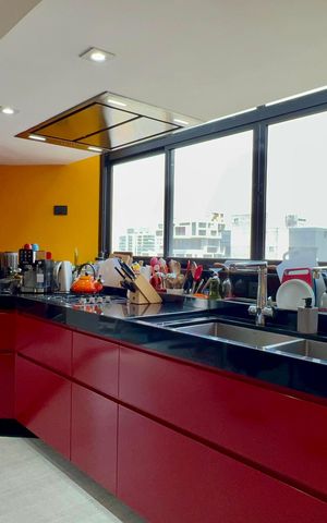 Apartamento à venda com 156m², 1 quarto e 2 vagas Apartamento à venda com 156m², 1 quarto e 2 vagasCozinha