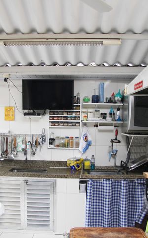 Casa à venda com 210m², 3 quartos e 1 vagaArea Gourmet