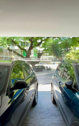 Casa para alugar com 420m², 3 quartos e 8 vagas Casa para alugar com 420m², 3 quartos e 8 vagasGaragem