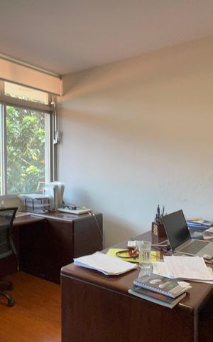 Casa para alugar com 420m², 3 quartos e 8 vagas Casa para alugar com 420m², 3 quartos e 8 vagasEscritório